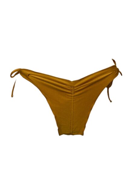 Tanga de biquíni babadinho empina bumbum e laços laterais Lisa - Imagem 4