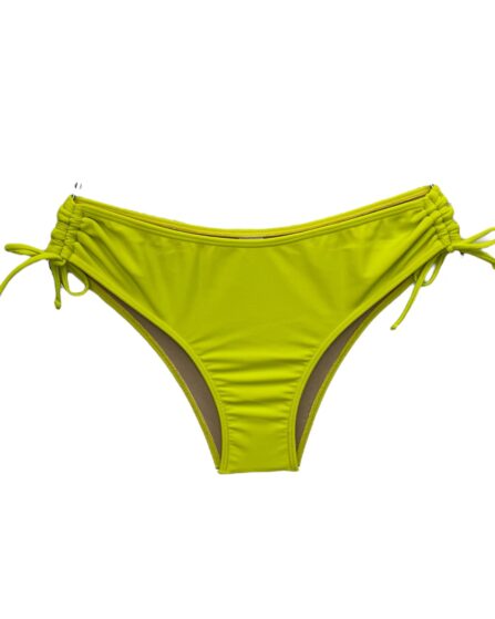 Tanga de biquíni com detalhe franzido na lateral Cores